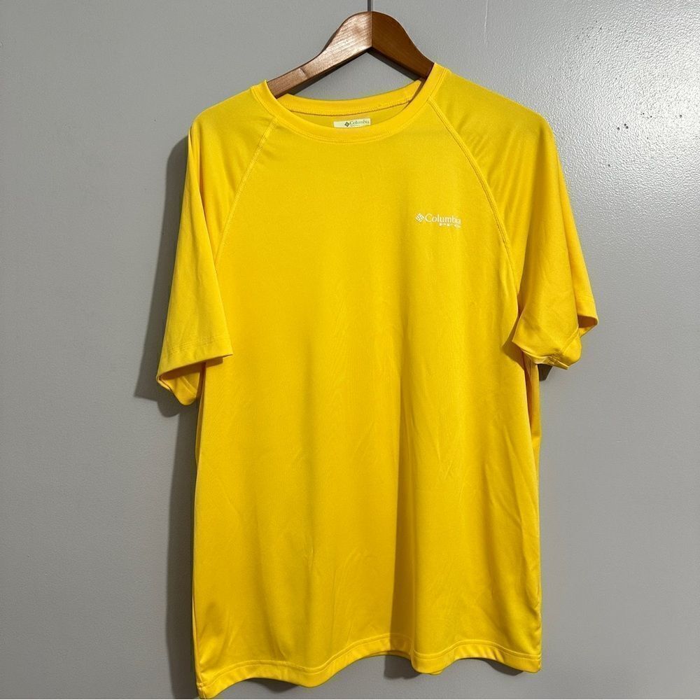 Columbia PFG, men’s yellow shirt size L